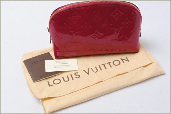 l 0066 15 5 Louis Vuitton Pouch Vernis Rose Andien