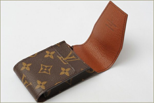 l 0099 15 3 Louis Vuitton Etuy Monogram Case Brown