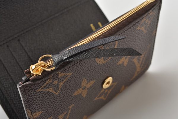 l 0130 p00182 2 6 Louis Vuitton Victorine Mini Wallet Monogram My LV World Tour