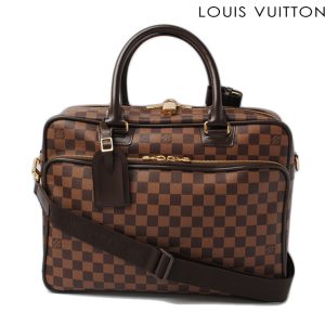 l 0220 15 1 Louis Vuitton Deauville Monogram Vanity Bag Brown