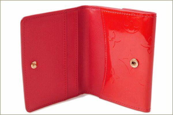 l 16 0113 3 Louis Vuitton Ludlow Coin Case Vernis Rouge