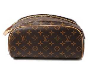 l 16 0174 1 Louis Vuitton Saintonge 2way Shoulder Bag Monogram Red