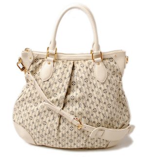 l 17 0062 1 Louis Vuitton Monogram Ellipse PM Handbag