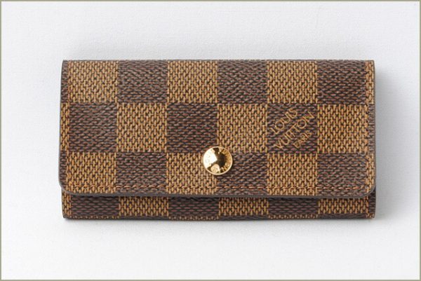 l 17 0125 2 Louis Vuitton Multicle 4 Damier Key Case Brown