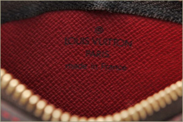 l 17 0126 5 Louis Vuitton Pochette Clé Coin Monogram Cherry