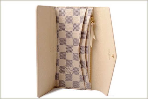 l 17 0144 2 Louis Vuitton Portefeuille Josephine Damier Azur Wallet White