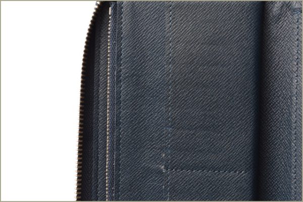 l 18 0009 8 Louis Vuitton Zippy Wallet Long Taiga Ocean