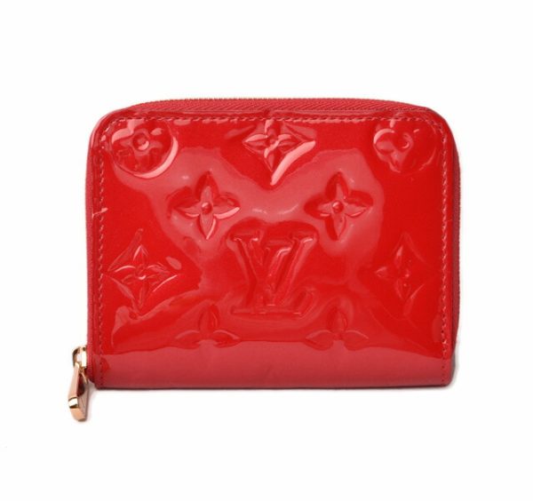 l 19 0022 1 Louis Vuitton Zippy Coin Vernis Red