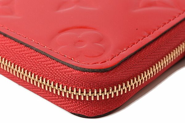 l 19 0022 6 Louis Vuitton Zippy Coin Vernis Red