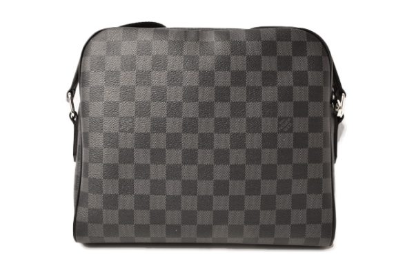 l 19 0024 5 Louis Vuitton Shoulder Bag Dayton PM Damier Graphite