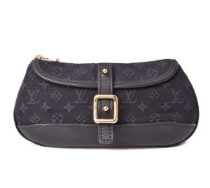 l 19 0028 1 Louis Vuitton Monogram Sologne Shoulder Bag