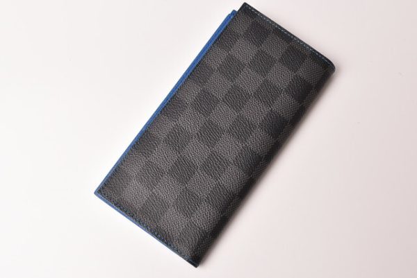 l 19 0035 2 Louis Vuitton Portefeuille Multiple Wallet Damier Graphite Patchwork Wallet