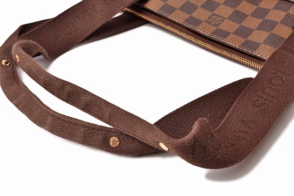 l 19 0049 4 Louis Vuitton Hippo Bobur Damier Tote Bag