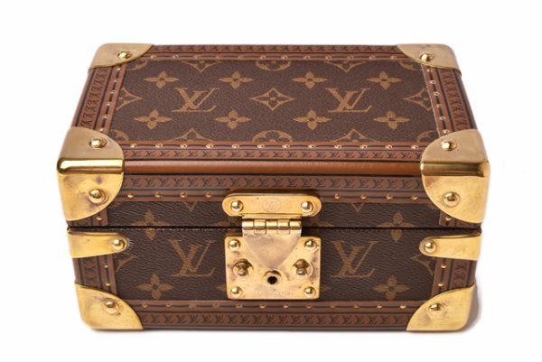 l 19 0054 2 Louis Vuitton Coffret Tresor 20 Monogram Case