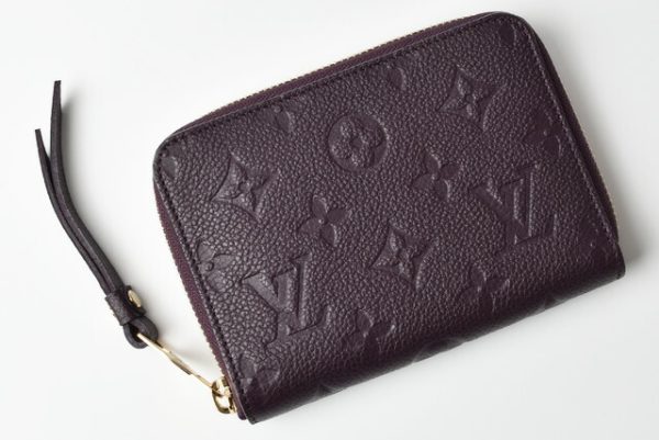 l 19 0076 2 Louis Vuitton Wallet Portefeuille Scret Empreinte