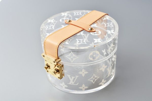 l 19 0099 4 Louis Vuitton Boite Scott Monogram Makeup Box