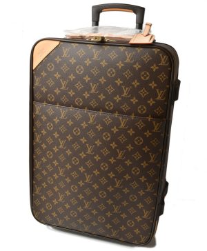 l 19 0103 1 Louis Vuitton Elanga Anpoche Taiga Bag Epicea