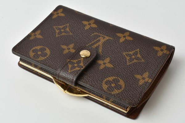 l 19 0108 4 Louis Vuitton Portefeuil Viennois Monogram Wallet