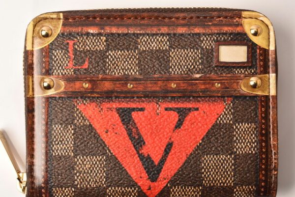 l 19 m63834 4 Louis Vuitton Trunk Time Zippy Coin Isetan Limited