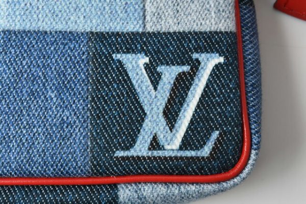 l 20 0002 12 Louis Vuitton Micro Pochette Accessoire Denim Blue