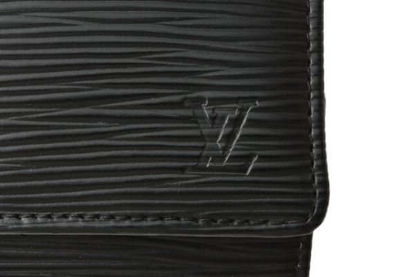 l 20 0017 4 Louis Vuitton 6 Key Case Epi Noir