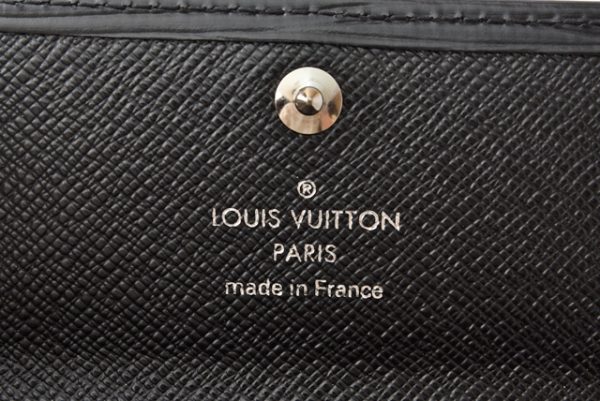 l 20 0017 5 Louis Vuitton Epi Noir 6 Key Case