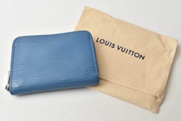 l 200830 03 9 Louis Vuitton Zippy Coin Epi Andigo Blue