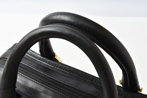 lo 200915 7 3 Loewe Amazona 28 Handbag Black