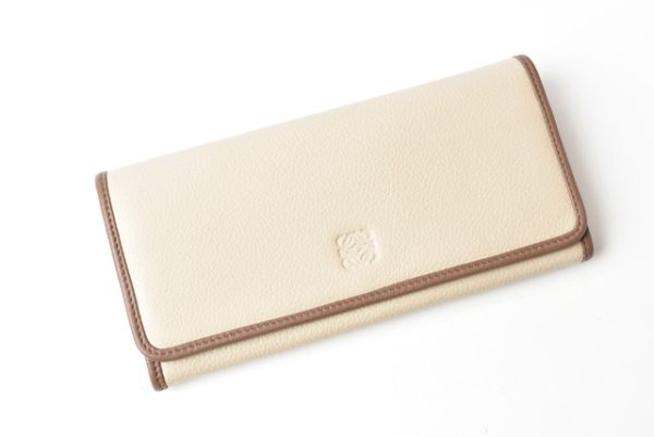 lo 201008 10 2 Loewe Amazona Long Wallet Goatskin Beige Brown