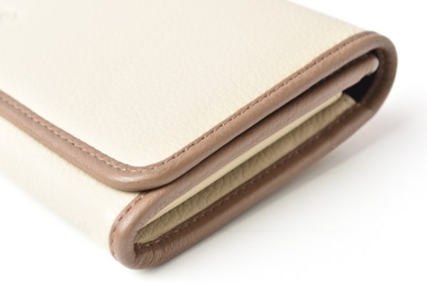 lo 201008 10 6 Loewe Amazona Long Wallet Goatskin Beige Brown