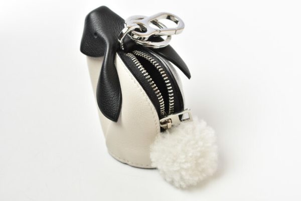 lo 201028 142 12 4 Loewe Rabbit Charm Accessory Case Black White