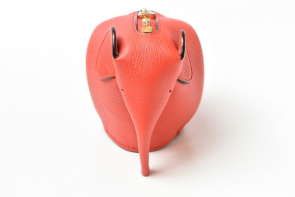 lo 201028 142 2 2 Loewe Elephant Charm Accessory Case Rouge