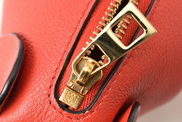 lo 201028 142 2 5 Loewe Elephant Charm Accessory Case Rouge