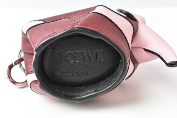 lo 201028 142 3 7 Loewe Elephant Charm Accessory Case Wine Pink