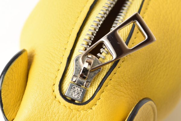 lo 201028 142 5 6 Loewe Elephant Charm Accessory Case Yellow