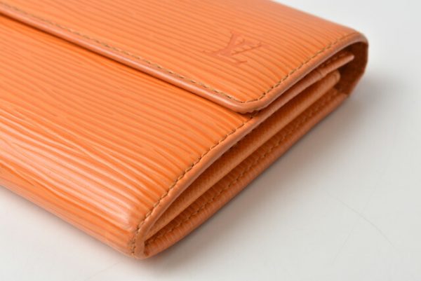 lv 201005 23 9 Louis Vuitton Long Wallet Pochette Porte Mone Mandarin Orange