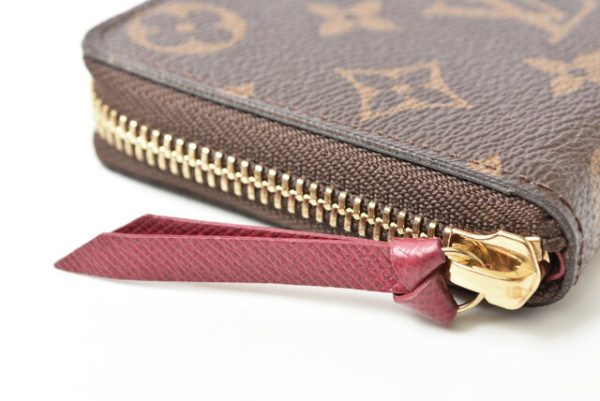 lv 201008 15 5 Louis Vuitton Portefeuille Clemence Wallet Fuchsia