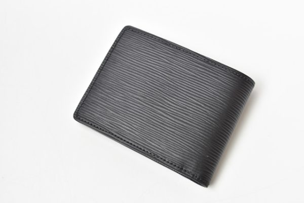 lv 201020 5 3 Louis Vuitton Wallet Portefeuille Multiple Epi