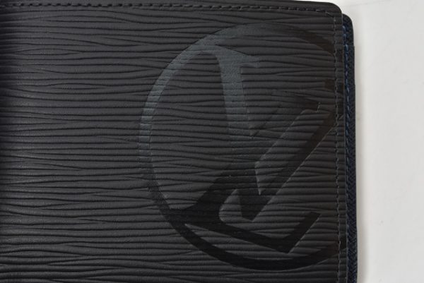 lv 201020 5 4 Louis Vuitton Wallet Portefeuille Multiple Epi