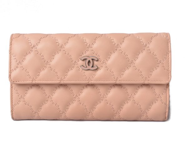 m 210625 45 ch 1 CHANEL Long Wallet Lamb Pink Beige