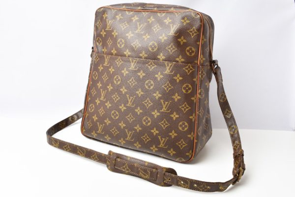 m 210810 52 lv 4 Louis Vuitton Shoulder Bag Marceau Monogram