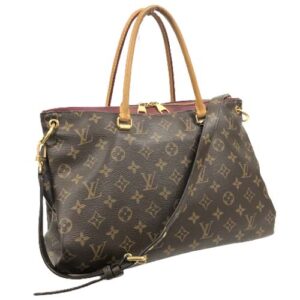 m21 1279 1 Louis Vuitton Pochette Ipanema Bag Damier Canvas