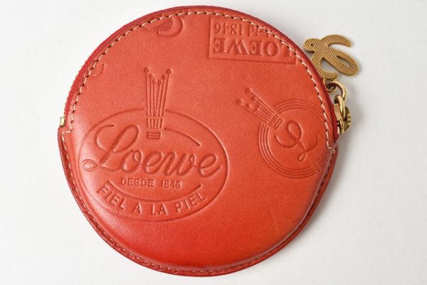 m21091b 47 lo 2 Loewe Coin Case 160th Anniversary Coral Red