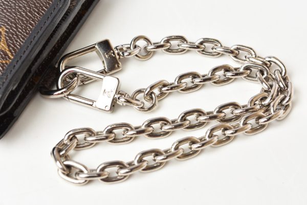 m21091b 53 lv 4 Louis Vuitton Macassar Wallet Chain Long Monogram Brown