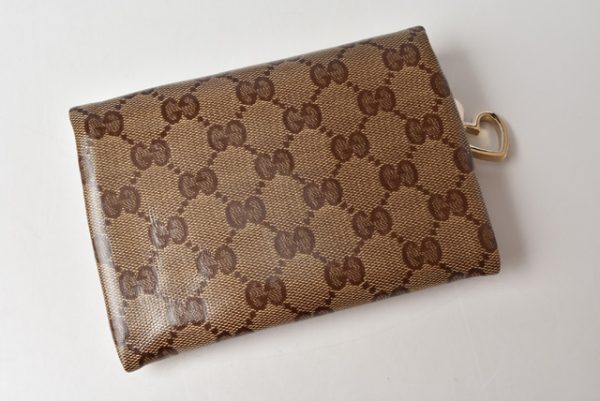 m21091b 57 g 3 Gucci Medium Wallet GG Crystal Brown Beige