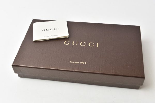 m211010 17 g 8 Gucci Long Wallet GG Beige