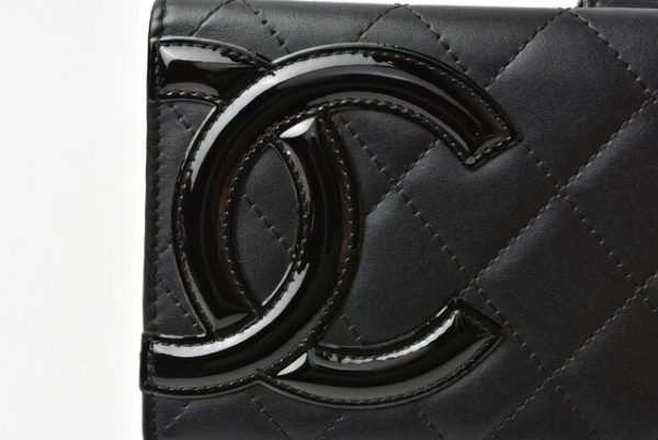 m211010 19 ch 4 CHANEL Long Wallet Cambon Line Black