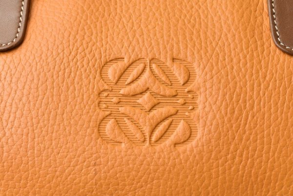 m211010 23 lo 2 Loewe Handbag Mini Anagram Camel Brown