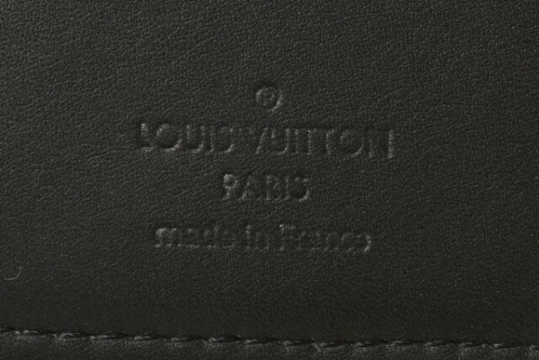 m211010 30 lv 5 Louis Vuitton Brother Wallet Long Infinity Black