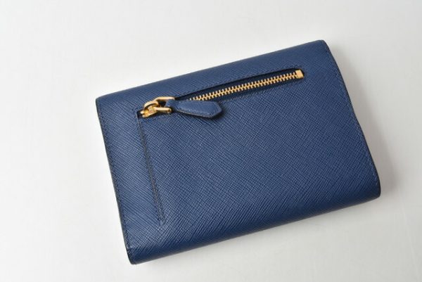 m211010 35 p 9 Prada Folding Wallet Saffiano Bluette